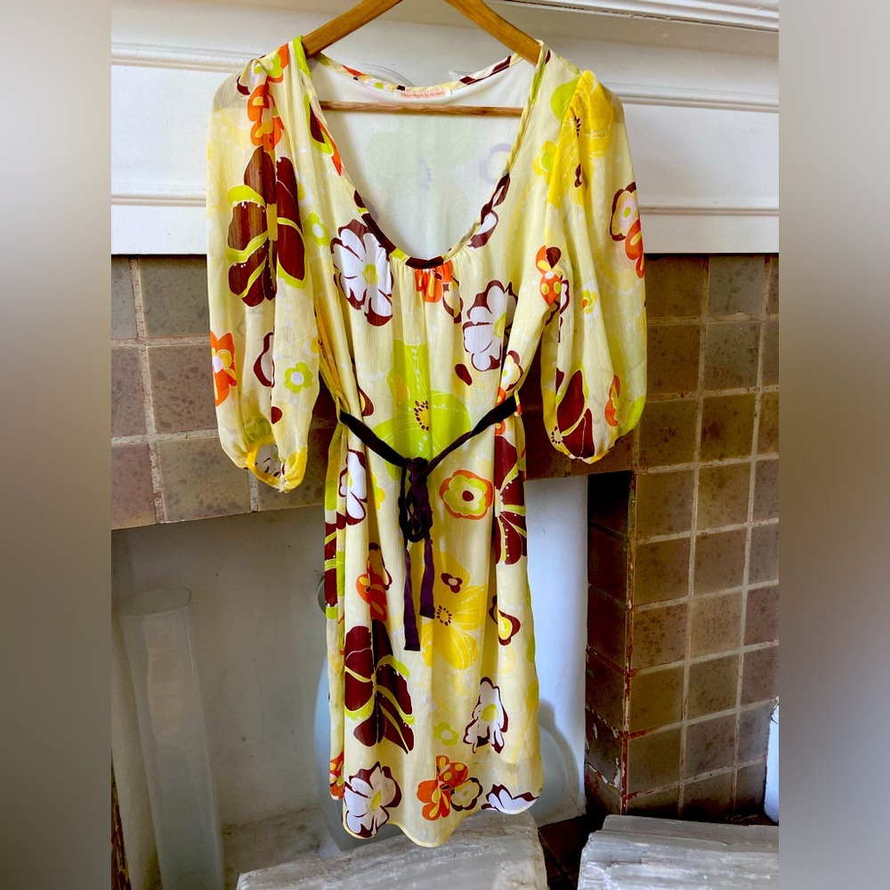 Collective Clothing beautiful 3/4 sleeve summer dress light flowy polyester